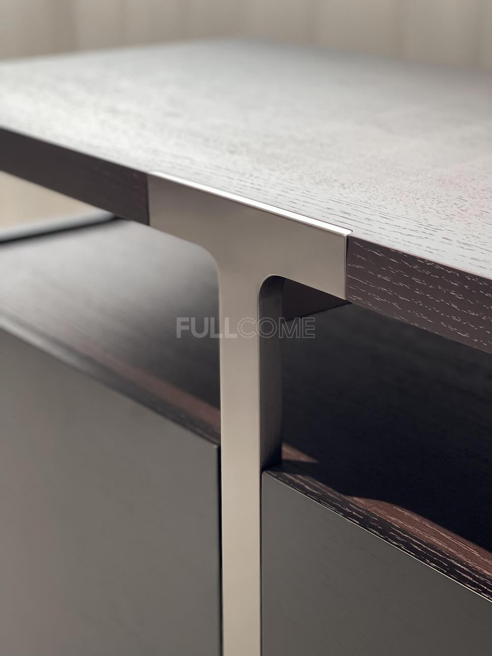 The Floating-Top Media Console