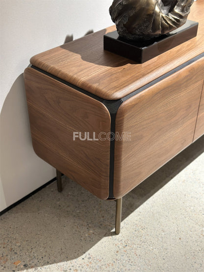 The Reveal Sideboard