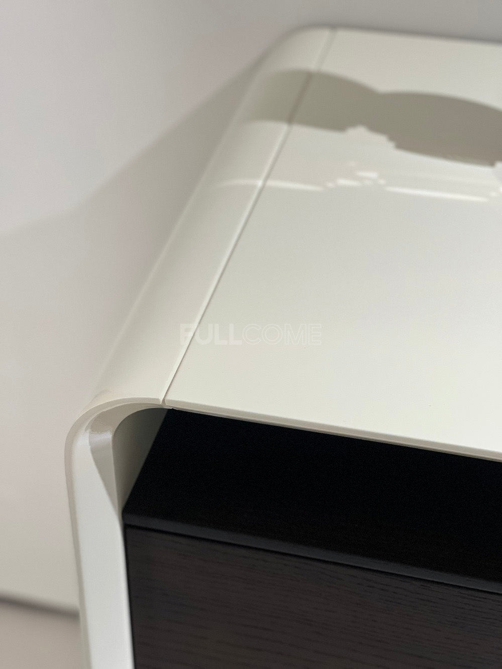 The Curved-Shell Chest