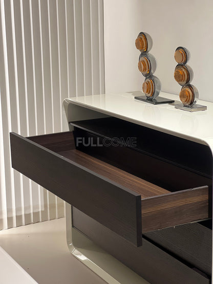 The Curved-Shell Chest