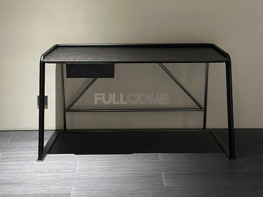 The Tray Rim Desk