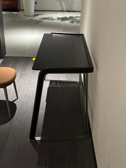 The Tray Rim Desk
