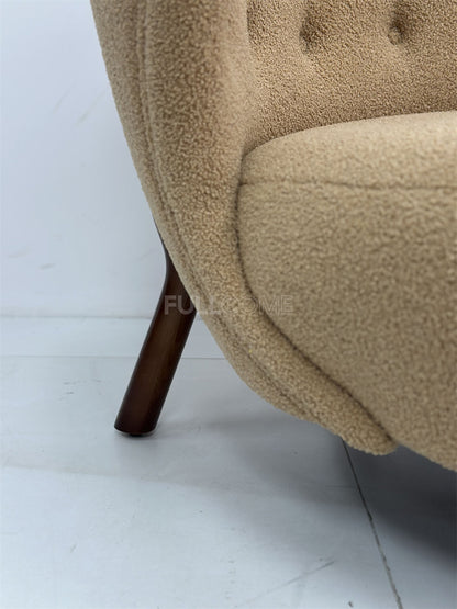 The Wing Tip Chair