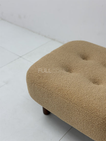 The Wing Tip Chair