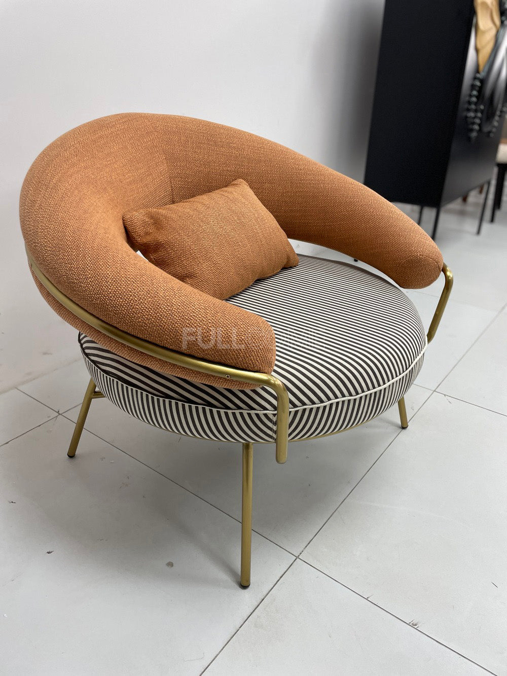The Crescent Tub Chair