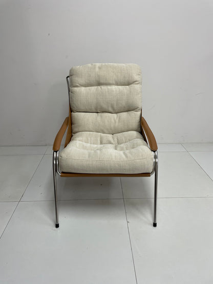 The Hoop Frame Lounge