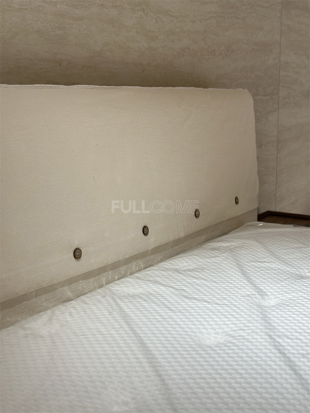 The Button Band Bed