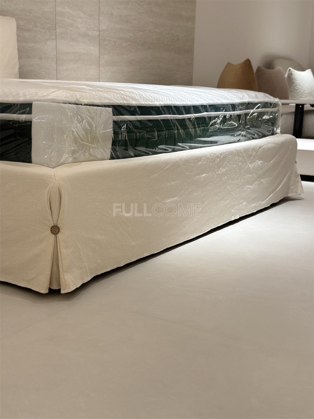 The Button Band Bed