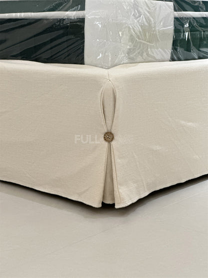 The Button Band Bed