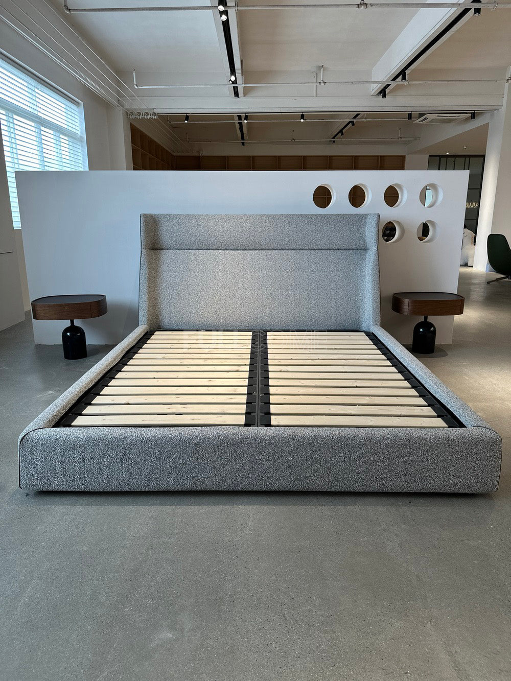 The Stepped Headboard Bed