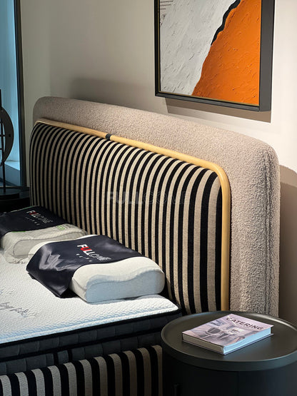The Arch Stripe Bed