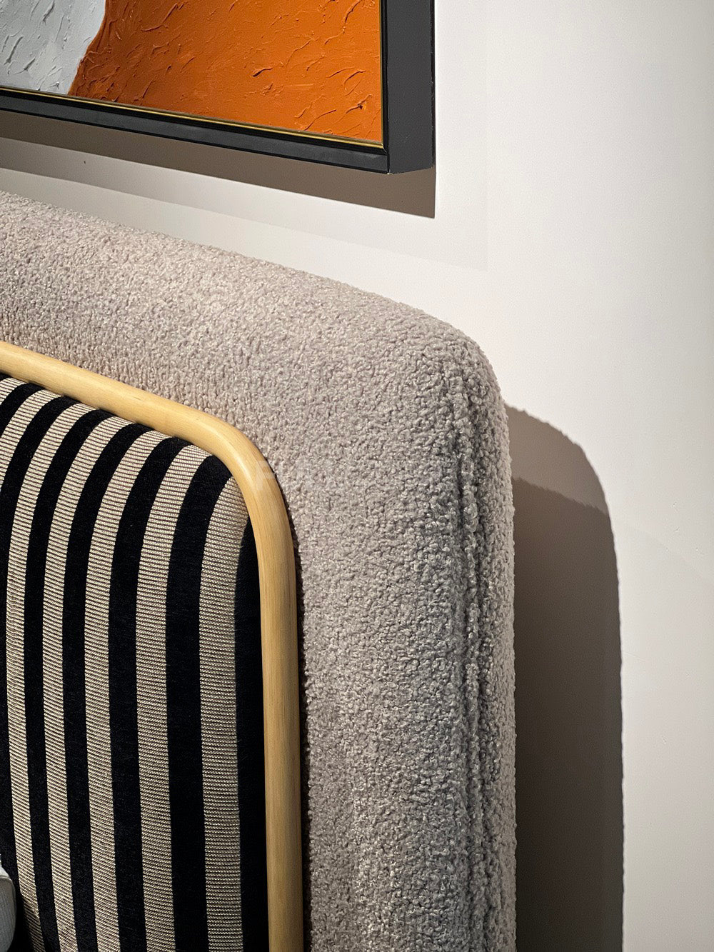 The Arch Stripe Bed