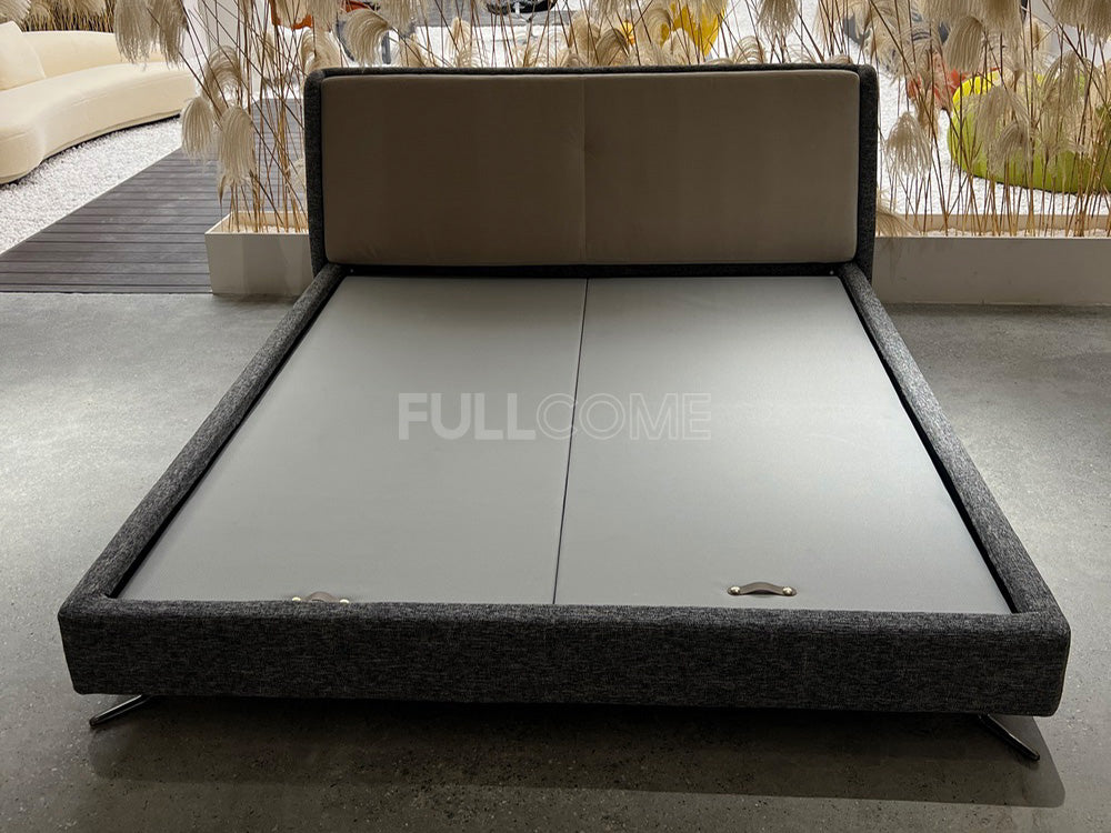The Contrast-Panel Bed