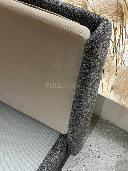 The Contrast-Panel Bed