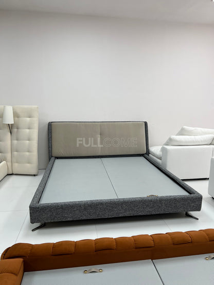 The Contrast-Panel Bed