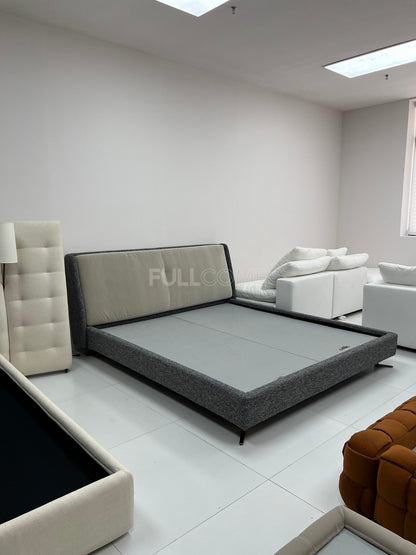 The Contrast-Panel Bed