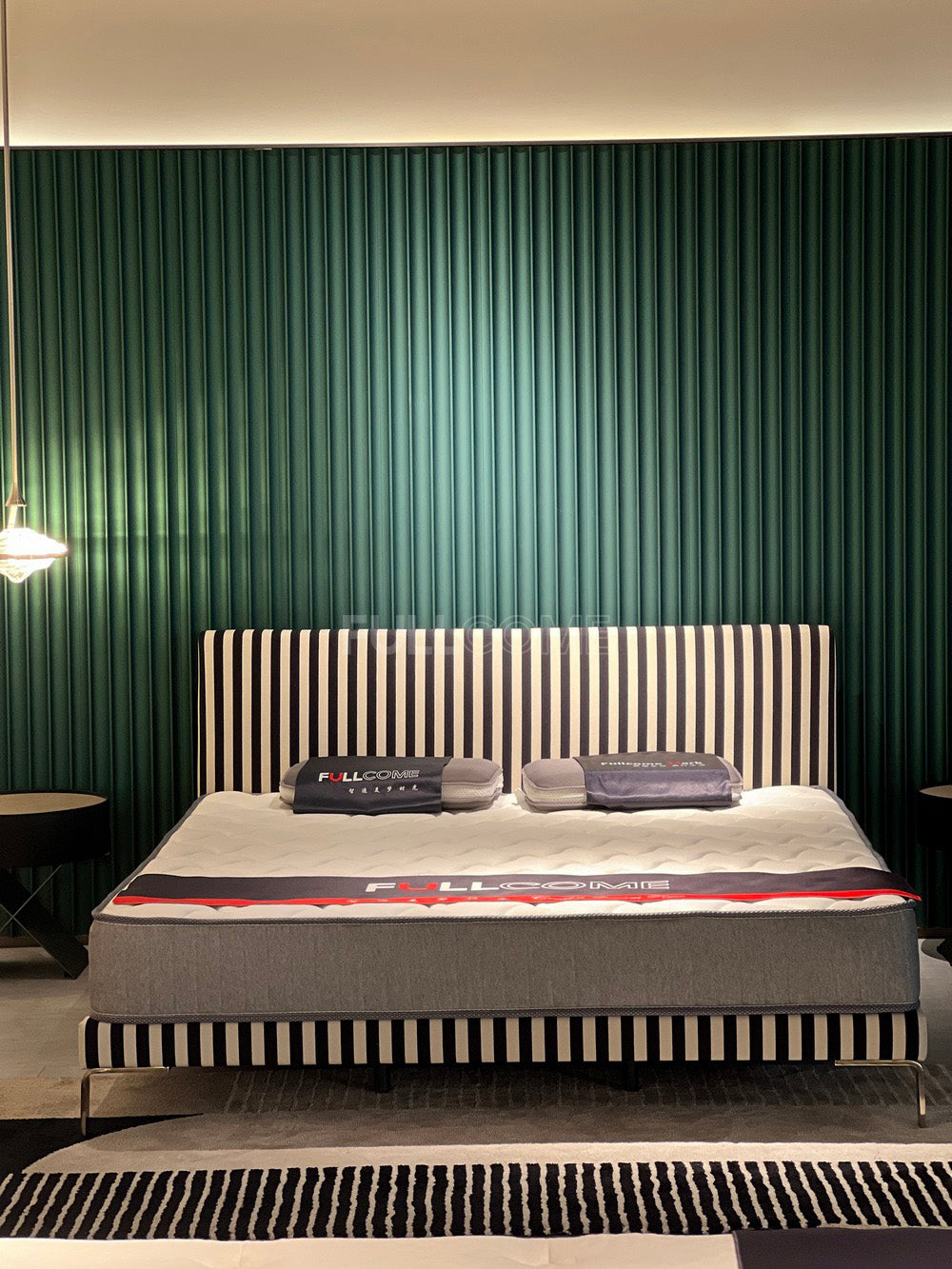 The Stripe Slant Bed