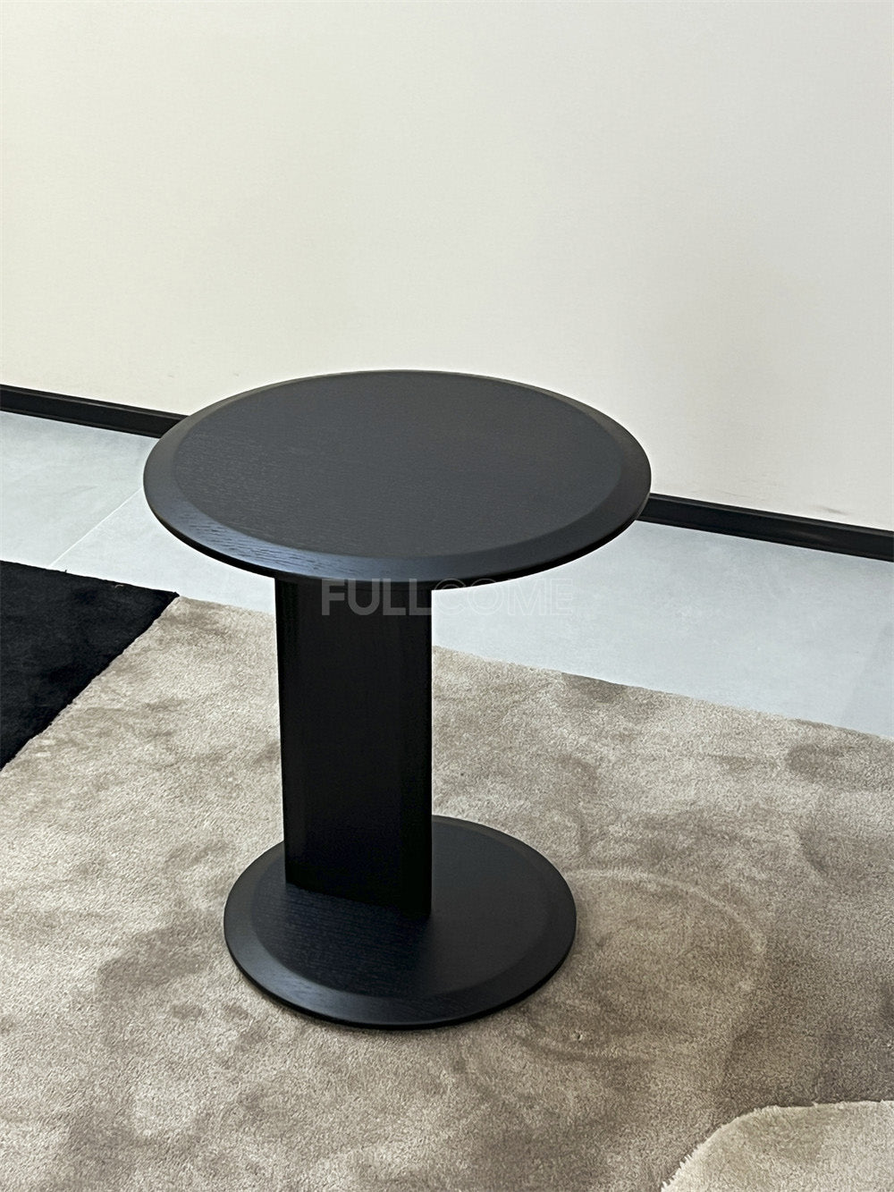 The Round Pedestal Side Table