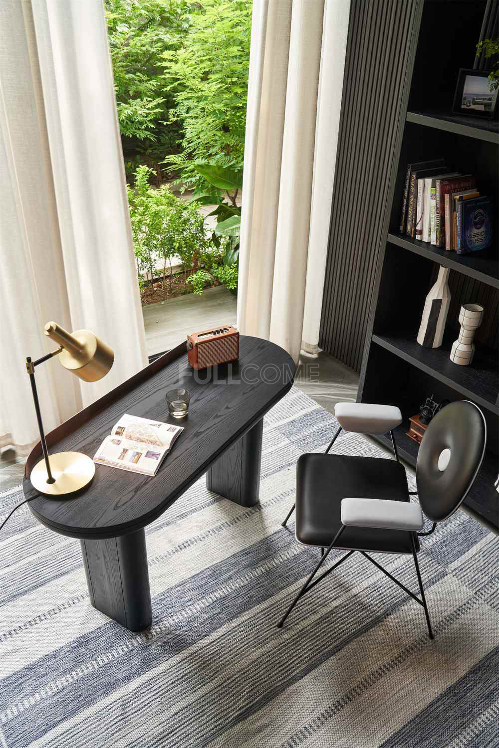 The Gallery Rail Desk