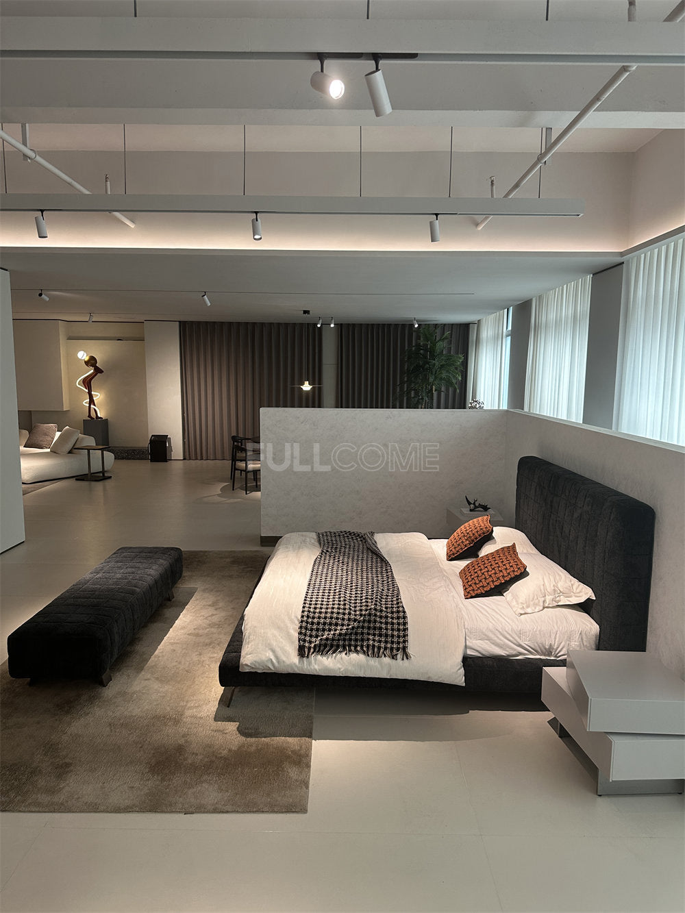 The Grid Quilted Bed