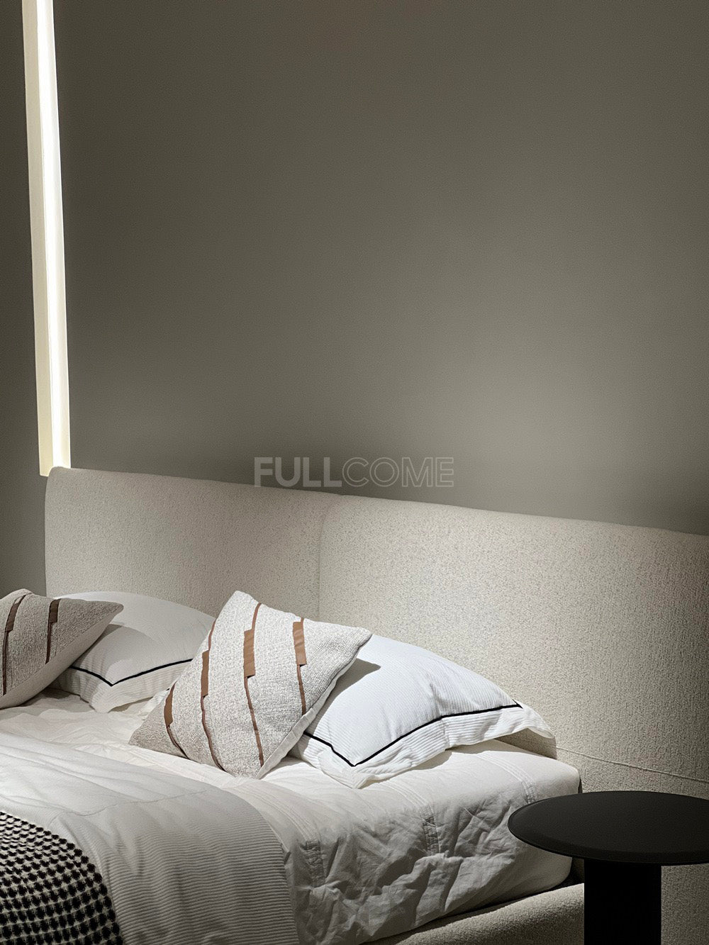The Broad Panel Headboard Bed