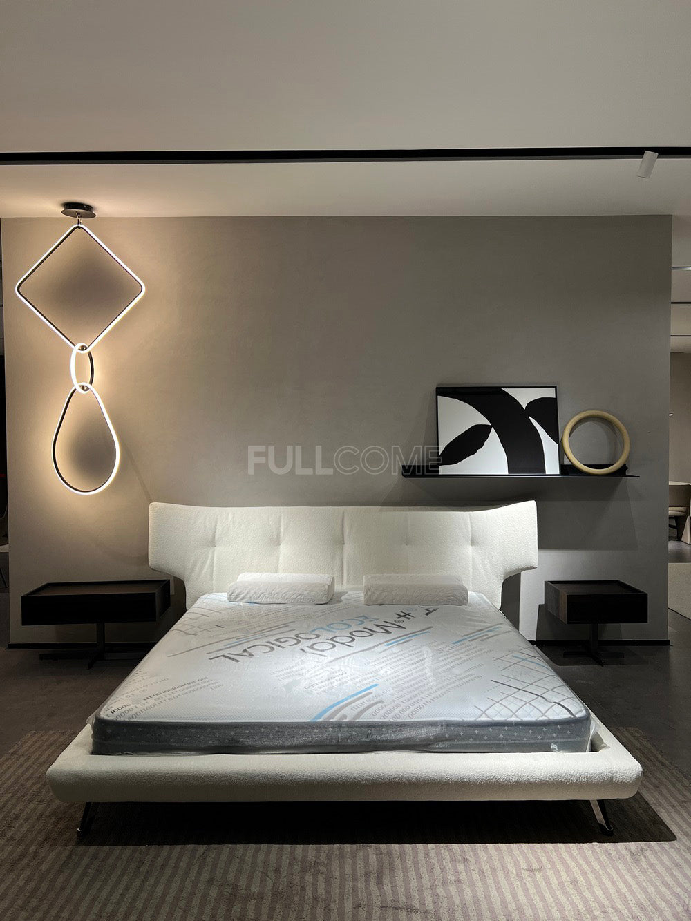 The Fan Crease Bed