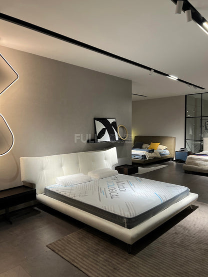 The Fan Crease Bed
