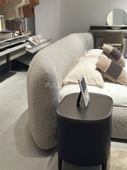 The Sweeping Wing Bed
