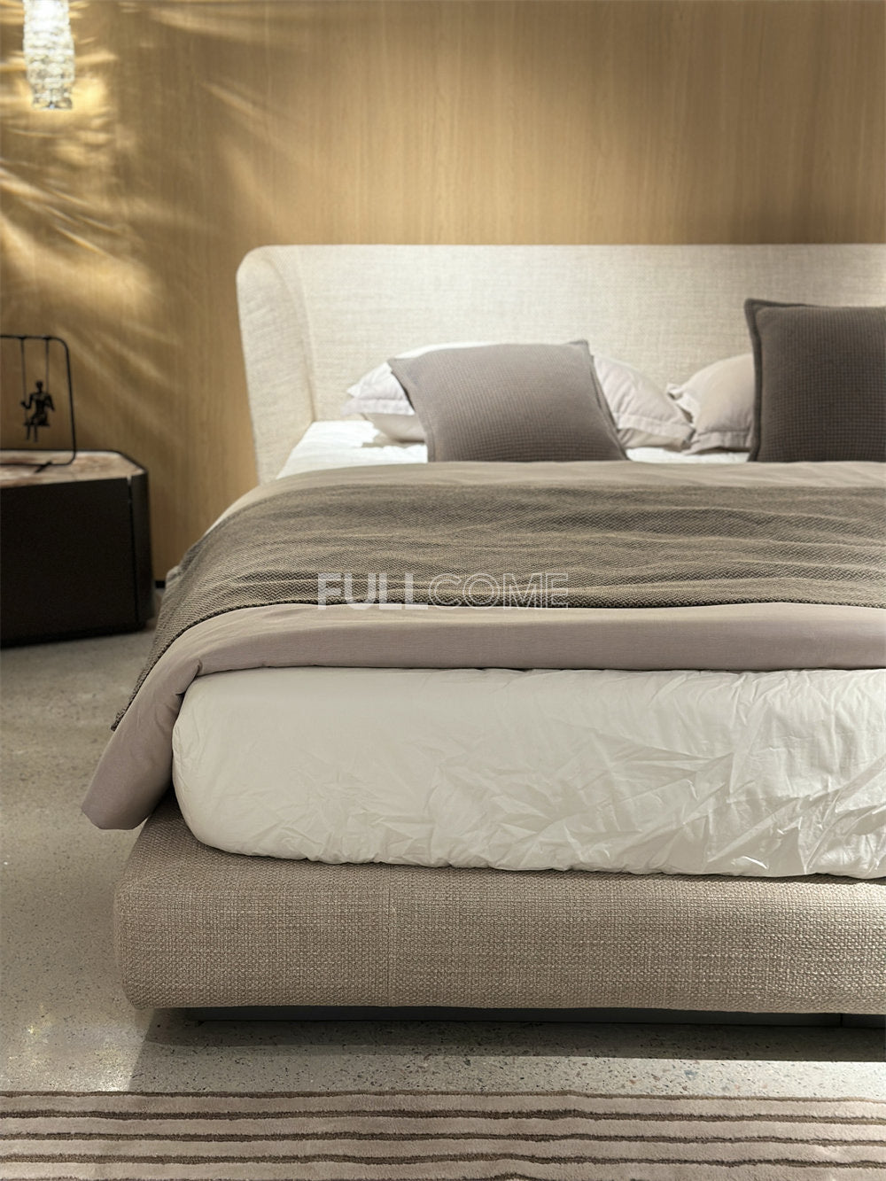 The Soft Wing Bed