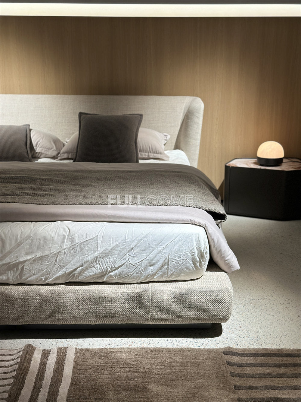 The Soft Wing Bed
