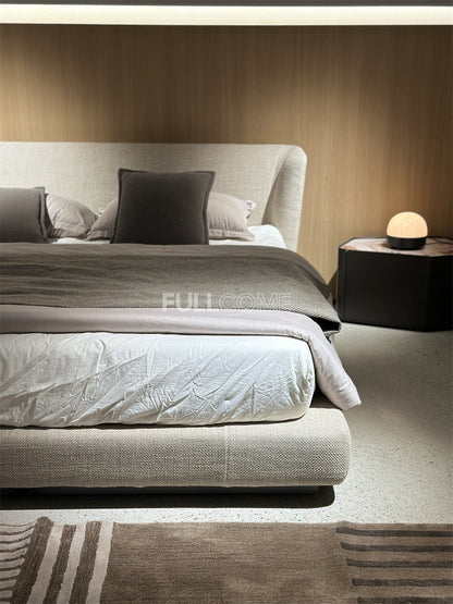 The Soft Wing Bed