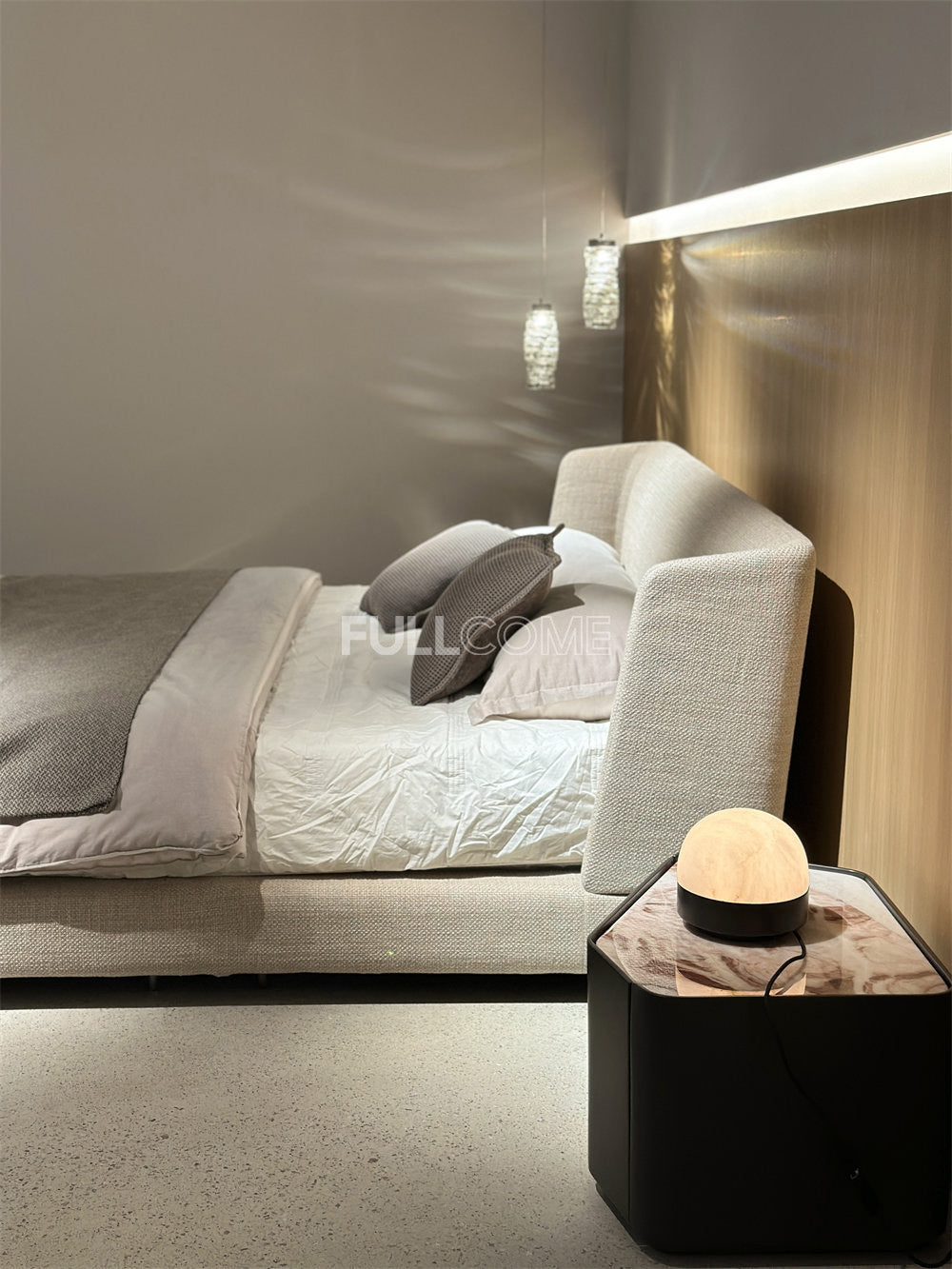 The Soft Wing Bed
