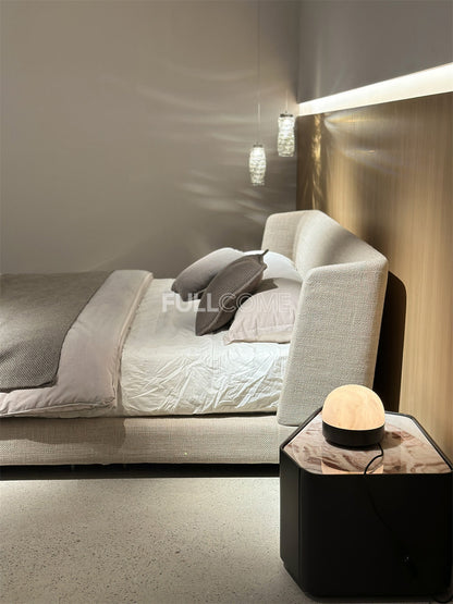 The Soft Wing Bed