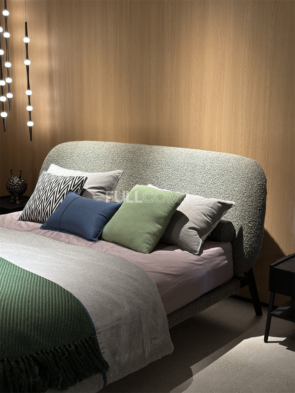 The Dome Wing Bed