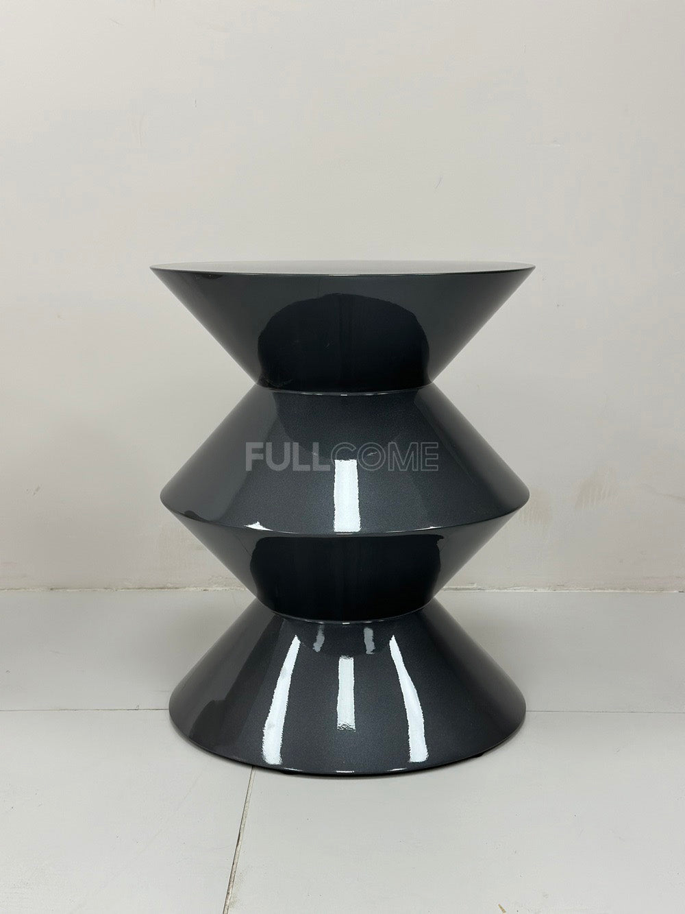The Diabolo Side Table