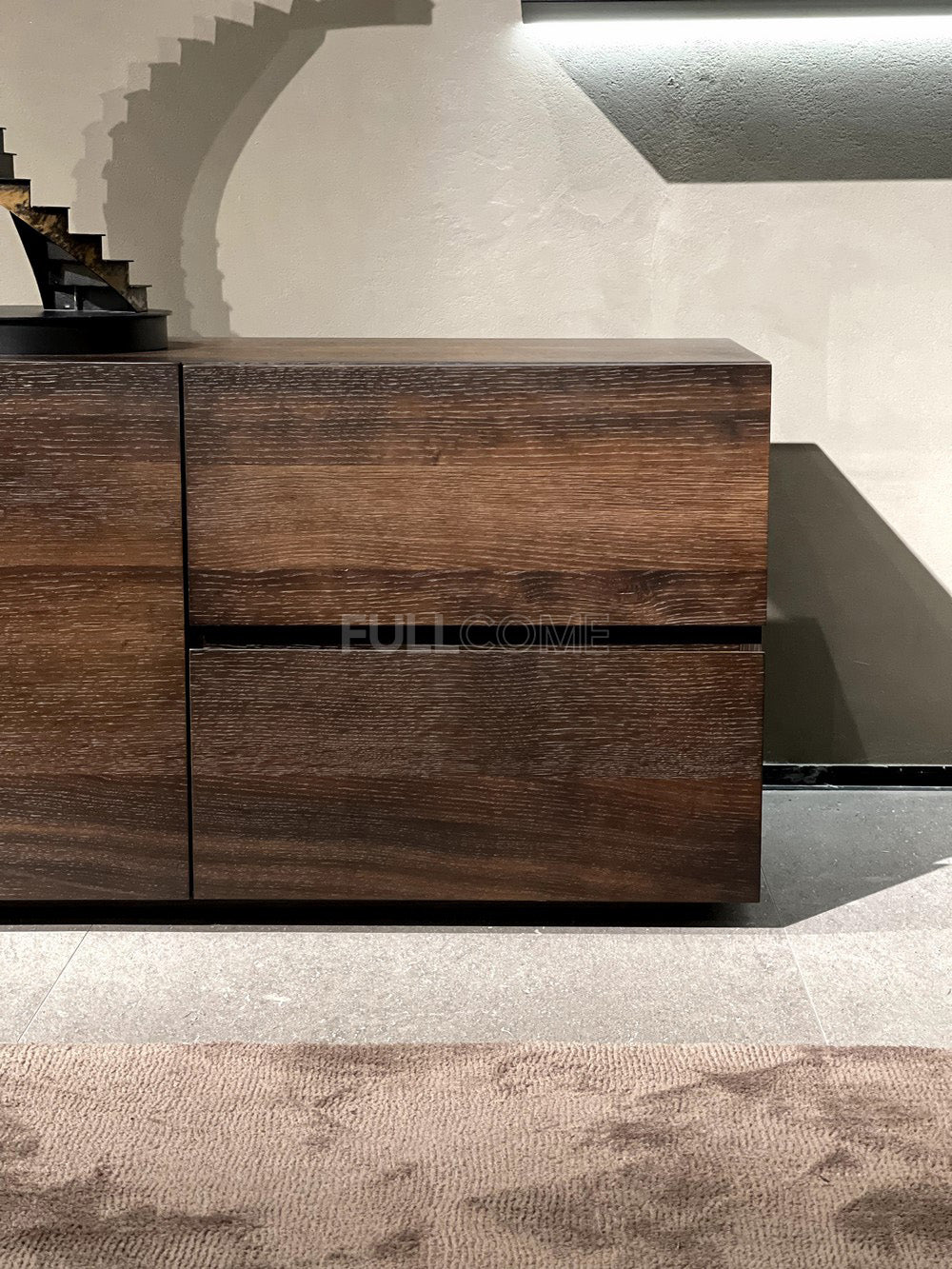The Ring Pull Console