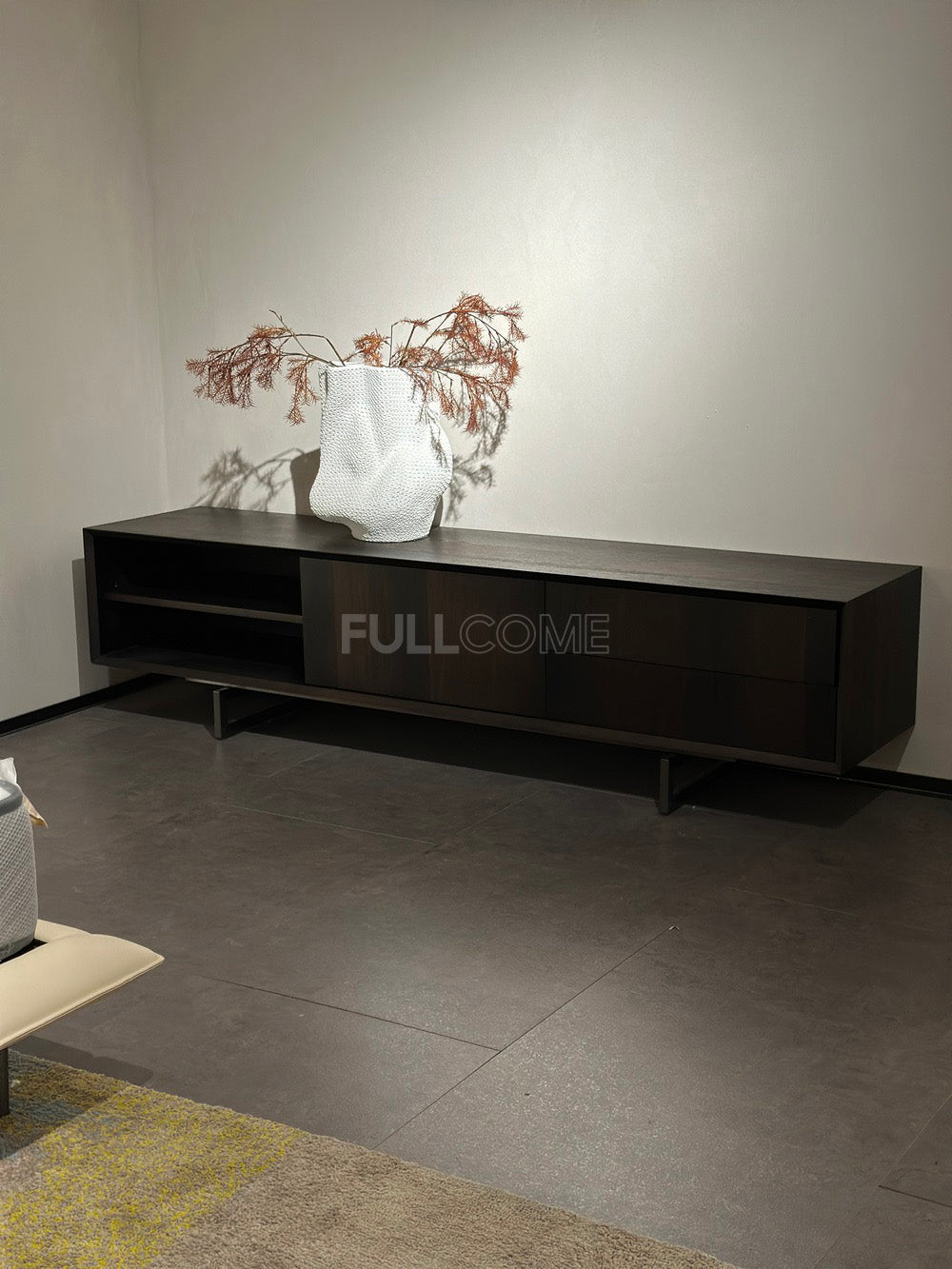 The Lowline Media Console