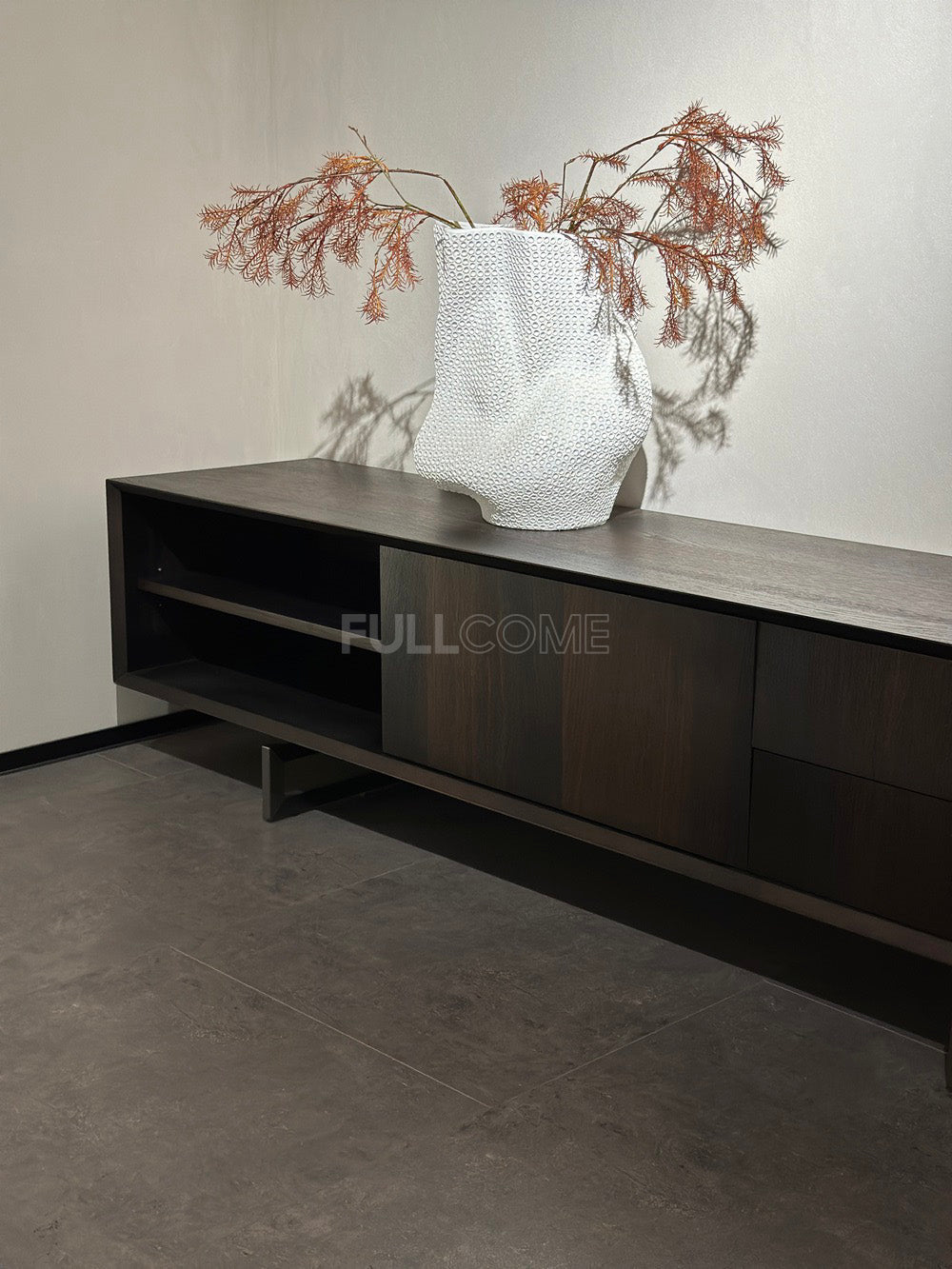 The Lowline Media Console