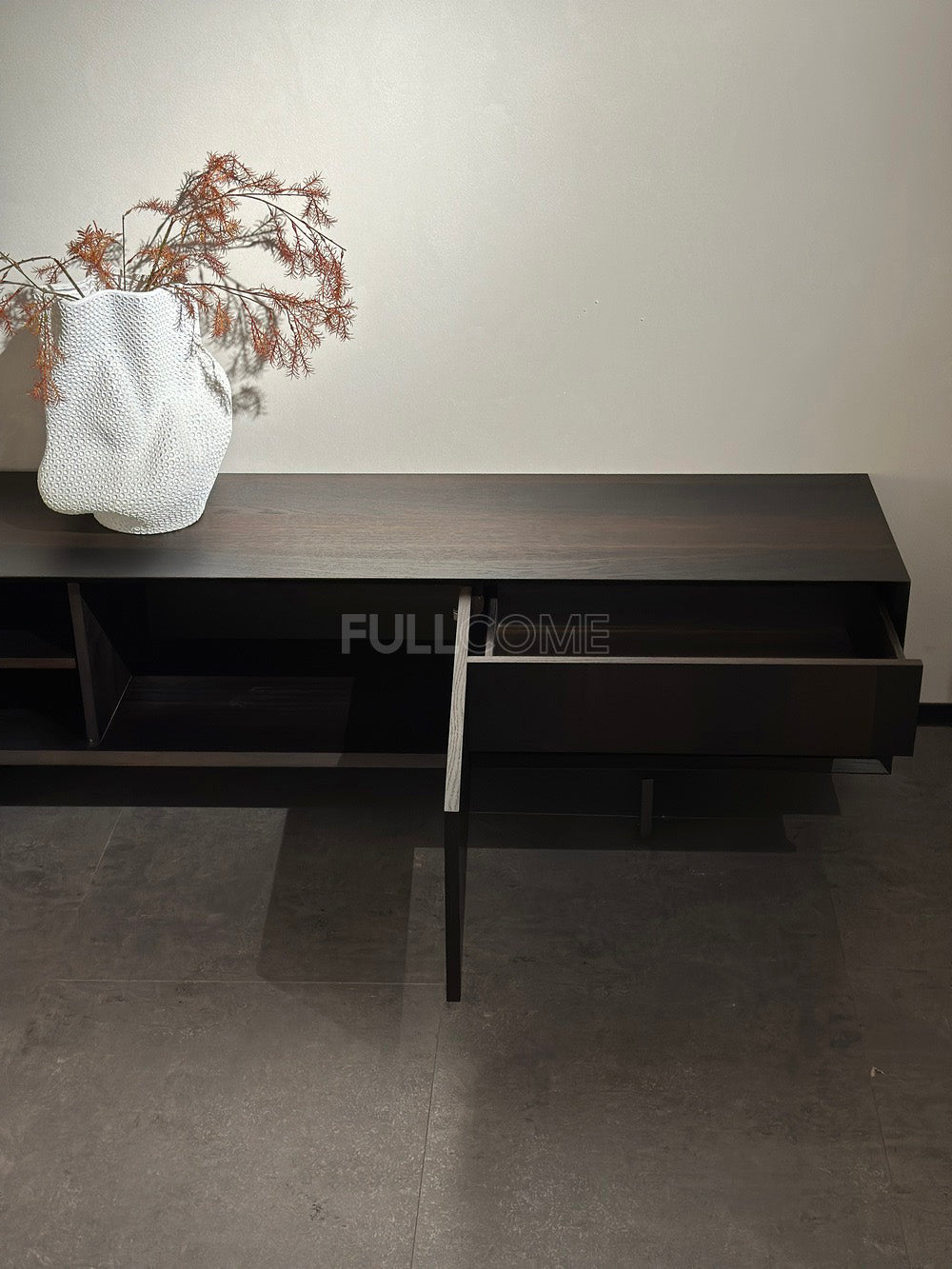 The Lowline Media Console