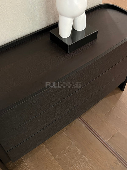 The Tray-Top Chest