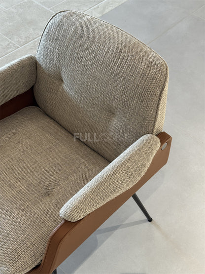 The Curved Shell Dining Armchair