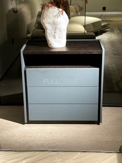 The Tray-Top Cabinet