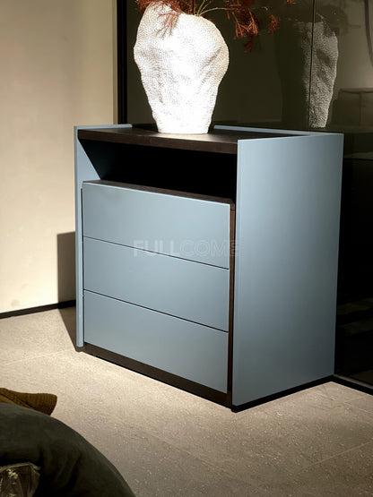 The Tray-Top Cabinet