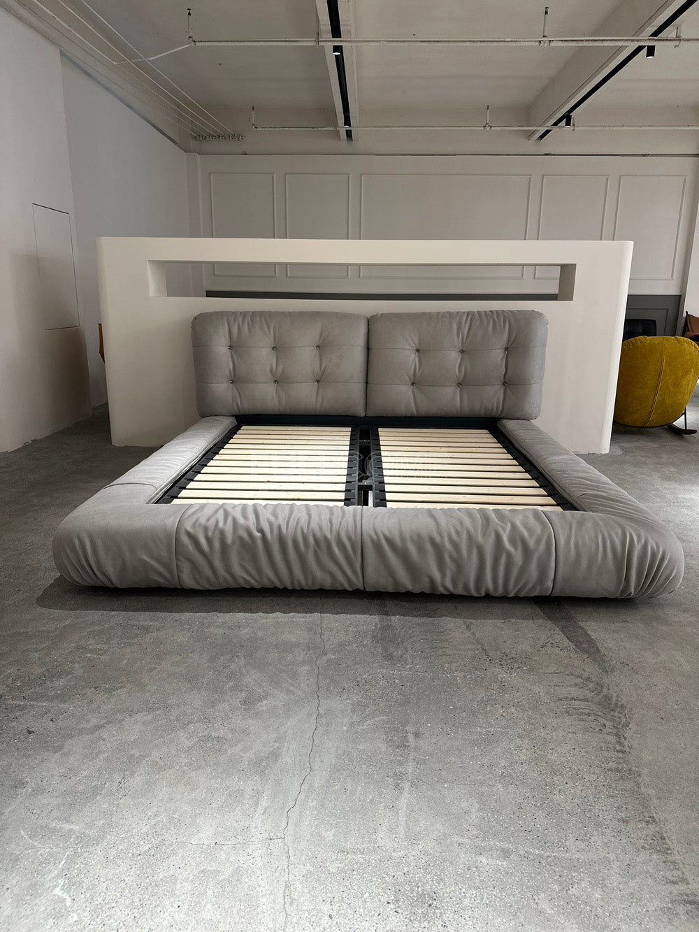 The Bolster-Edge Bed
