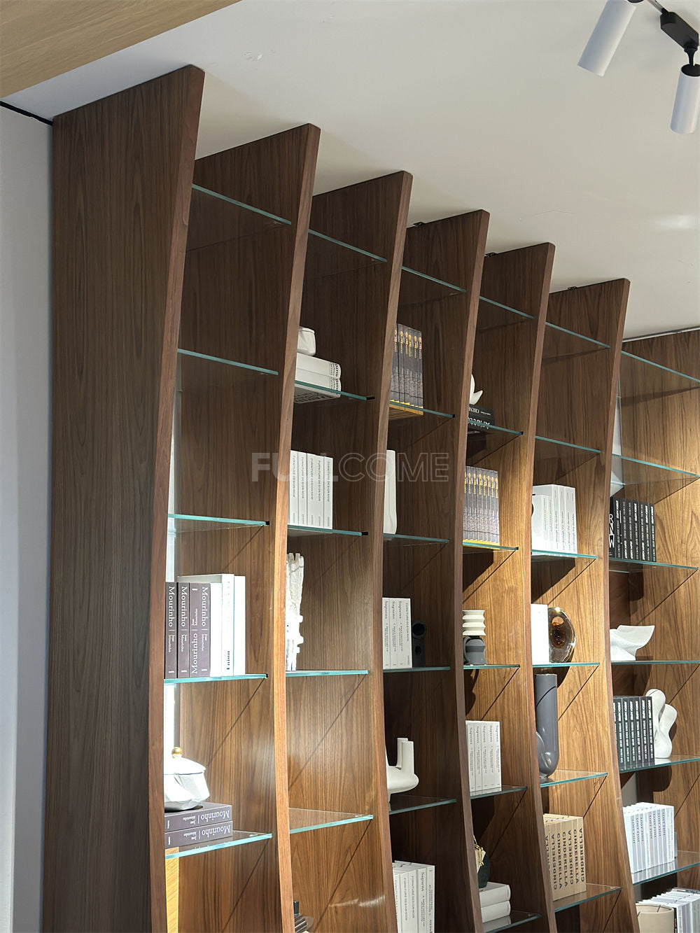 The Tapering Fin Bookcase