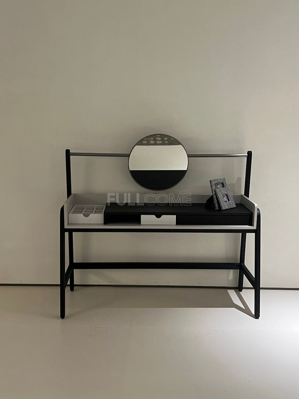 The Porthole Vanity