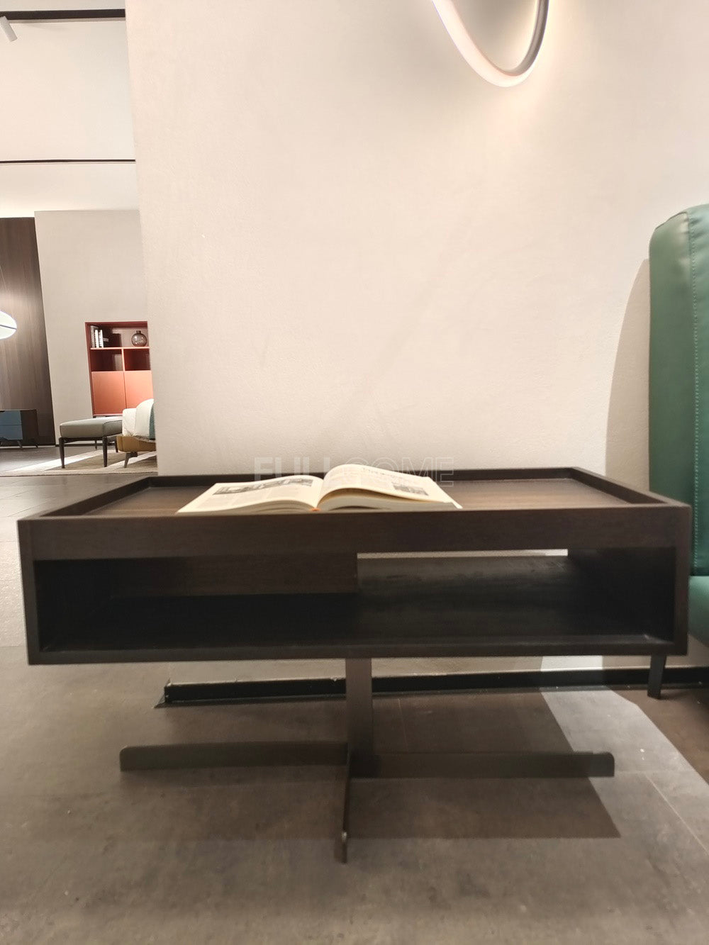 The Cross-Base Console