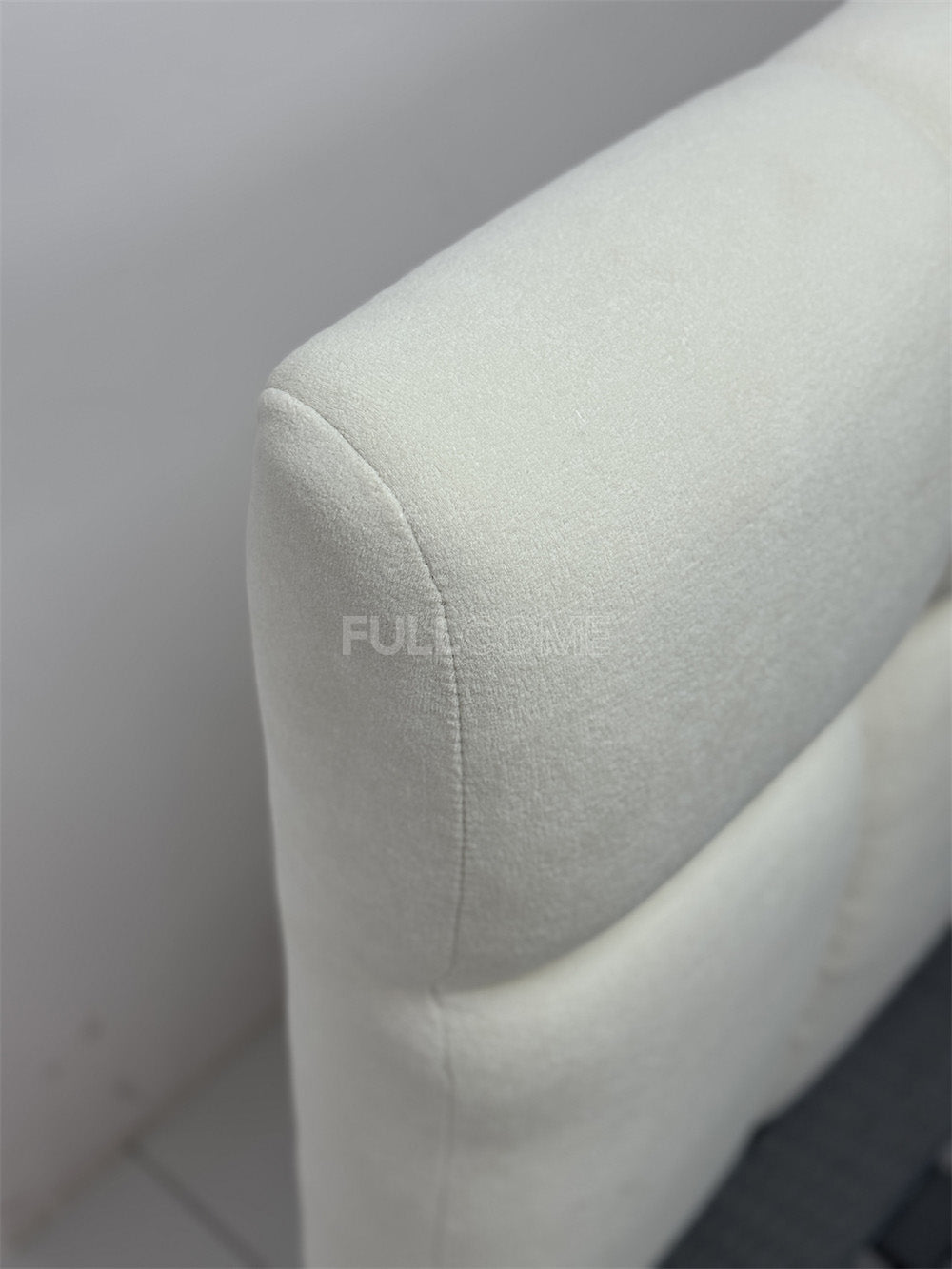 The Grid Tufted Plush Bed