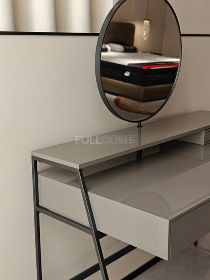 The Stem-Mirror Dressing Table