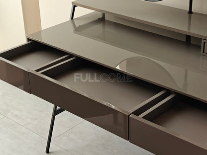 The Stem-Mirror Dressing Table